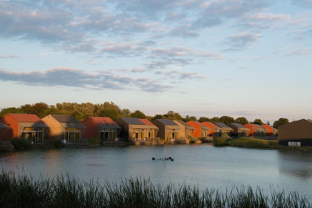 Hotel Sunparks De Haan Wenduine Exterior foto